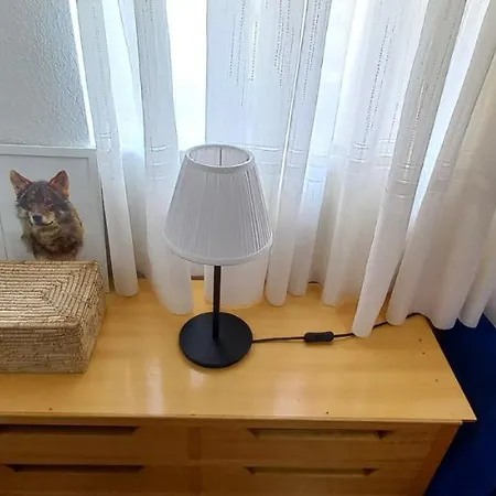 Alameda Con Chimenea Y Jardin Holiday home *