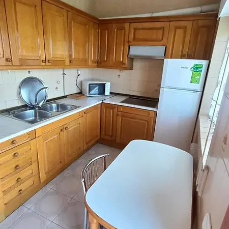 Alameda Con Chimenea Y Jardin Vakantiehuis El Barco de Ávila